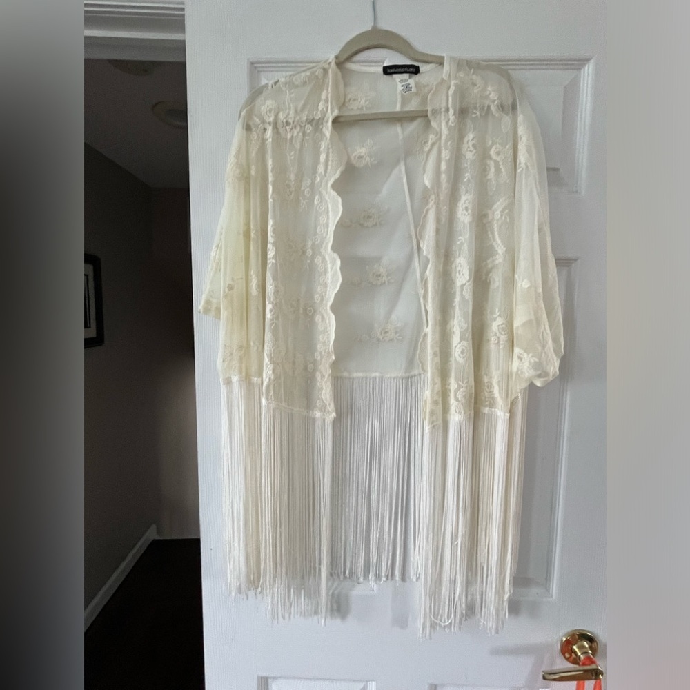 Like new lace fringe bottom cardigan size med
